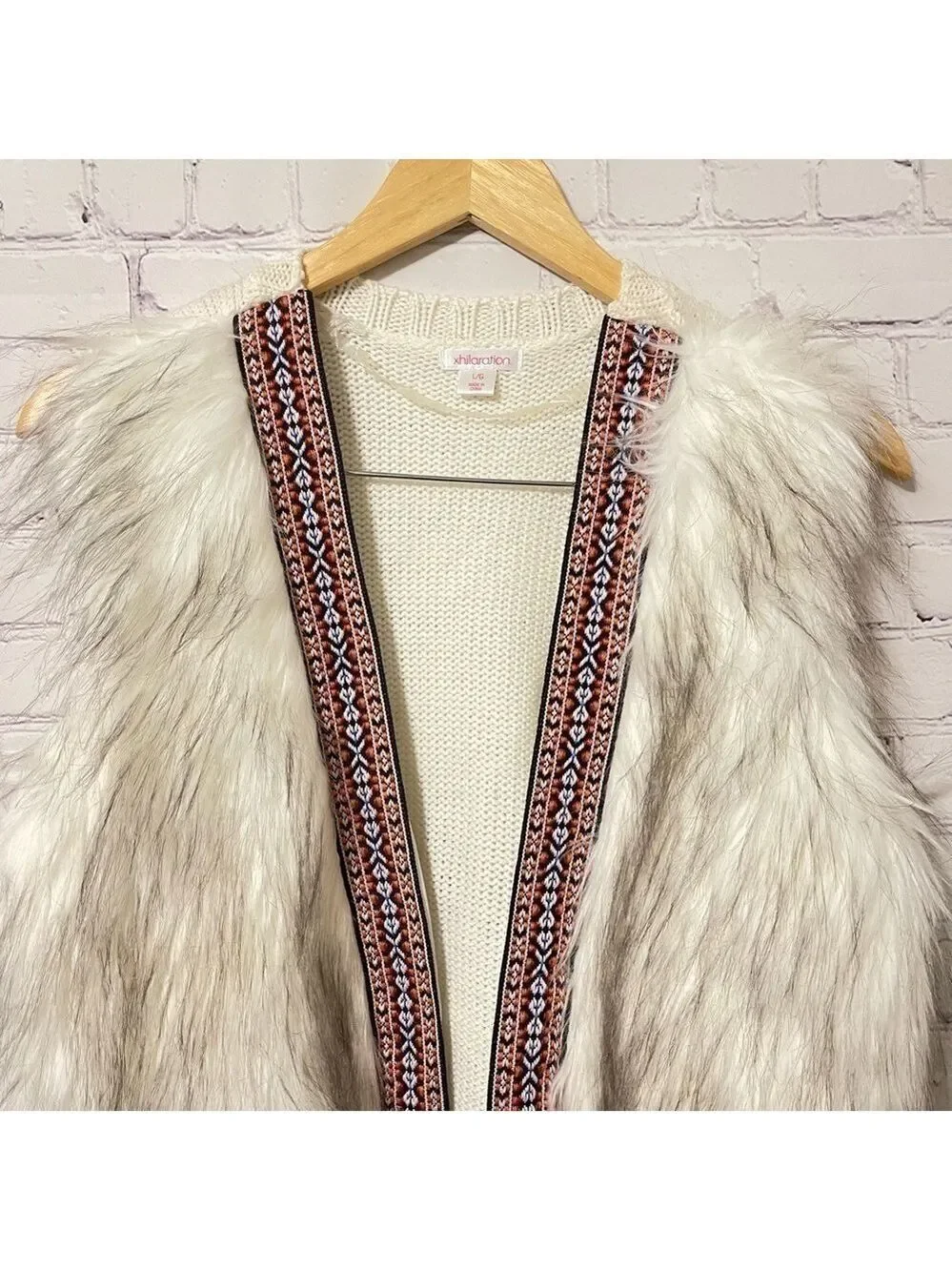 Nwot-Xhilaration Faux Fur Knit Vest